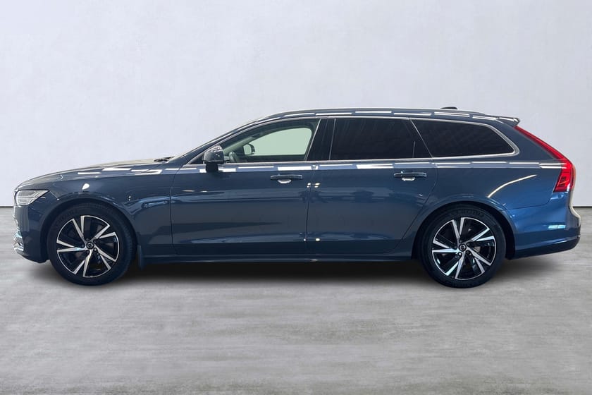 Bild 2 av Volvo V90 T4 Momentum Pro Edition