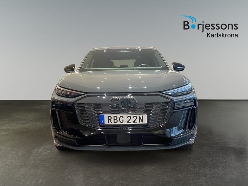 Bild 5 av Audi Q6 e-tron quattro SUV  388HK S-line Selection *Välutrustad*