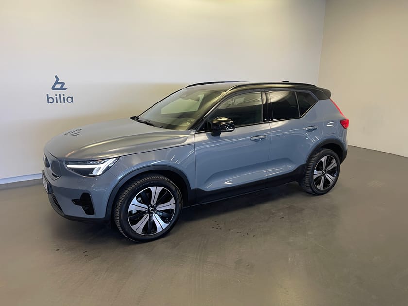 Bild 1 av Volvo XC40 Recharge Single Motor Core / Navigation / Backkamera / Metallic /