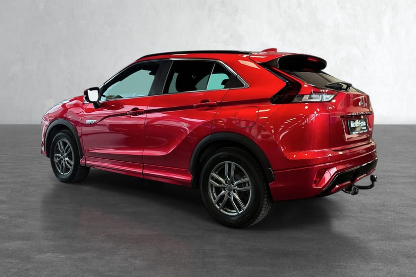 Bilde 3 av Mitsubishi Eclipse Cross PHEV Instyle+/ 4WD/ Skinn/ Takluke/360 Kamera/ H.feste