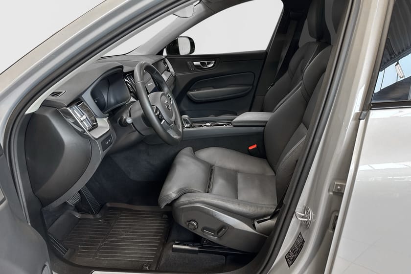 Bild 4 av Volvo XC60 T6 Plus Dark Nordic Edition