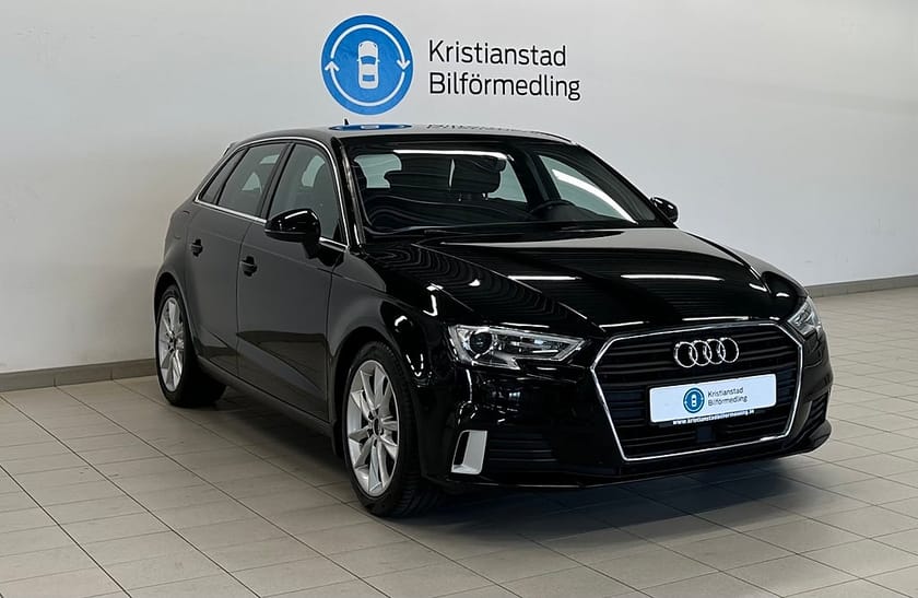 Bild 5 av Audi A3 Sportback 1.0 TFSI Prolinepaket, Cockpit, Smartphone