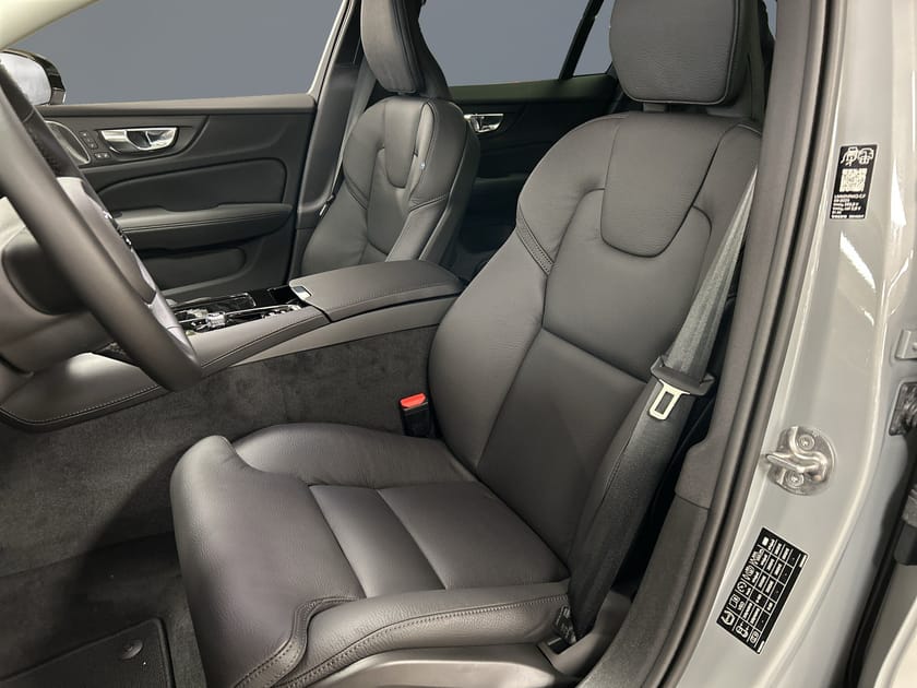 Bild 5 av Volvo V60 T6 Plus Dark Nordic Edition
