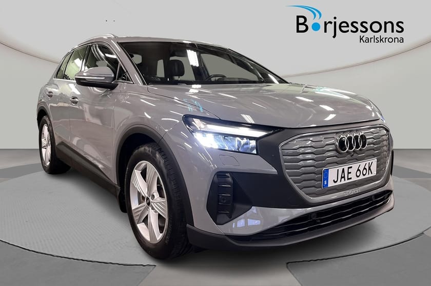 Bild 1 av Audi Q4 45 e-tron quattro PROLINE 265hk Keyless Assitanspaket