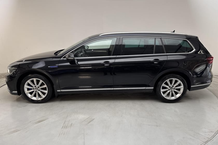 Bild 2 av Volkswagen Passat Sportscombi GTE 1.4 (218hk) Drapaket