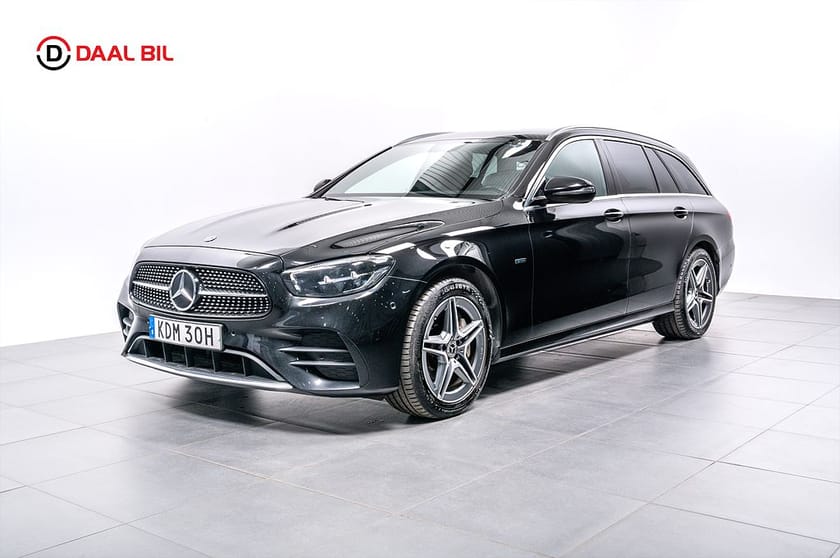 Bild 2 av Mercedes-Benz E 300 T de 4MATIC E300 4M 306HK AMG-LINE VÄRMARE DRAG KAM