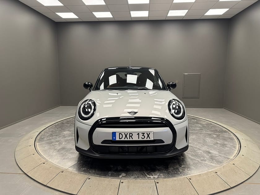 Bild 4 av MINI Cooper Convertible Farthållning med bromsfunkt.