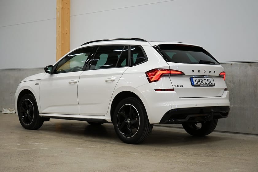 Bild 4 av Škoda Kamiq Skoda 1.0 TSI Monte Carlo Pano Drag Cockpit Kamera Rattvärme