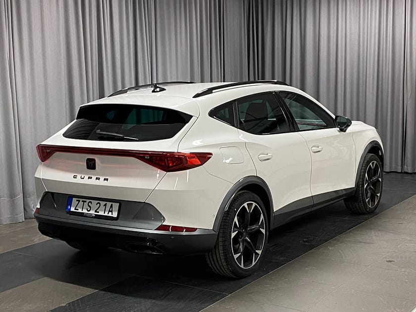 Bild 4 av CUPRA Formentor 1.5 TSI 150hk Navi Backkamera 19" Fälgar