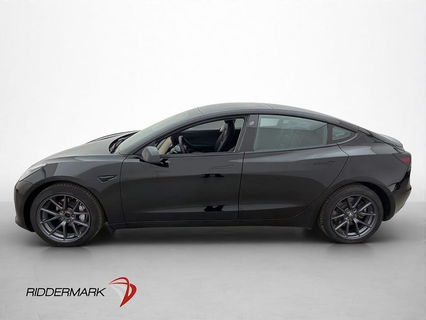 Bild 5 av Tesla Model 3 Long Range AWD 440hk Pano Navi Kamera Läder