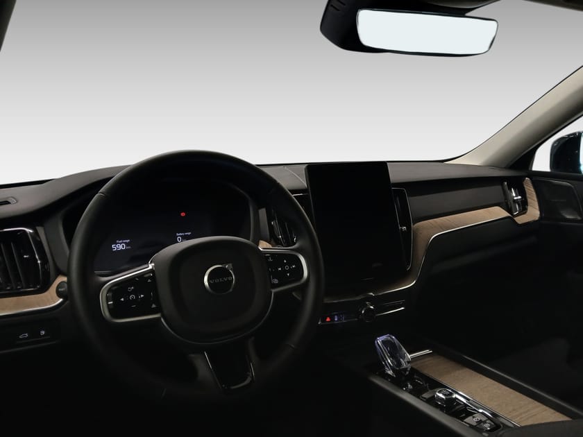 Bild 5 av Volvo XC60 T6 Plus Dark Nordic Edition