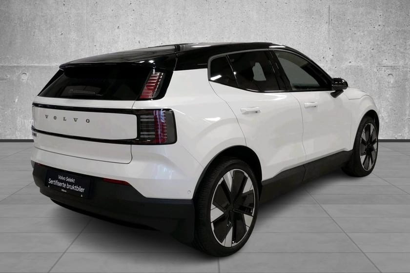 Bilde 3 av Volvo EX30 Twin Motor Performance Ultra / 360kamera / Panorama / 20"