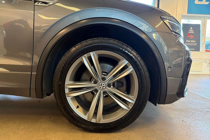 Bild 4 av Volkswagen Tiguan 2.0 TDI SCR 4Motion GT Dynoaudio 360Kam Värmare Keyless