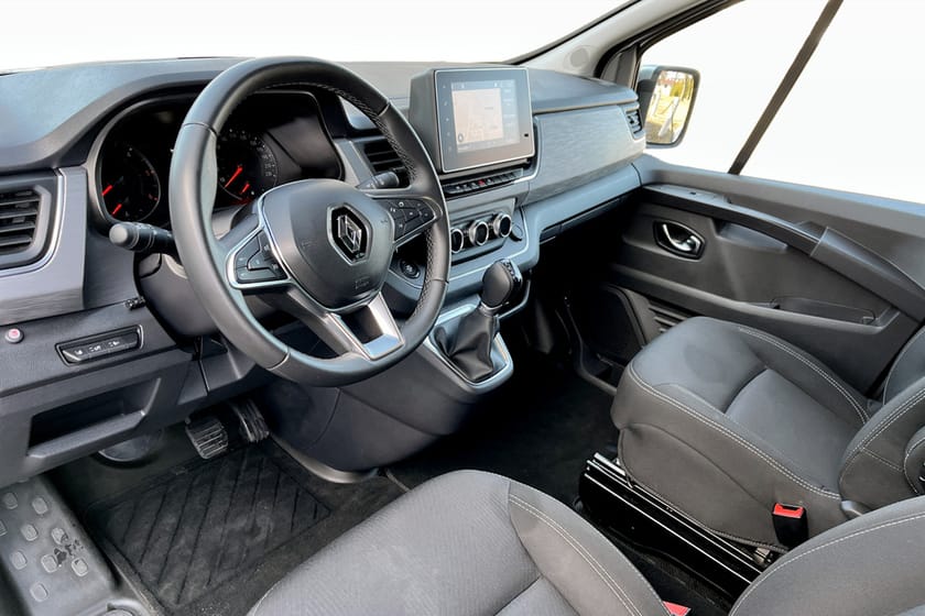 Bild 4 av Renault Trafic Grand Kombi Passenger Space Class 170 hk automat