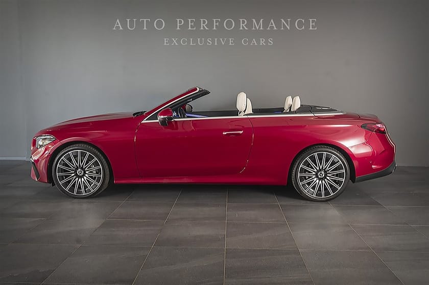 Bild 2 av Mercedes-Benz CLE 450 4MATIC Cabriolet AMG Cab 381hk / Hemleverans /