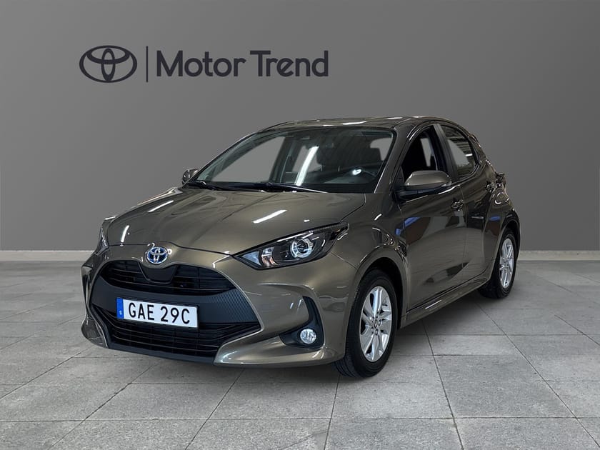 Bild 1 av Toyota Yaris Hybrid 1,5 5D ACTIVE KOMFORTPAKET VINTERHJUL