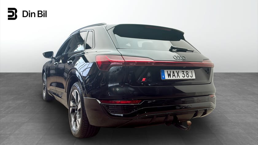 Bild 3 av Audi Q8 55 e-tron quattro 408HK S-Line