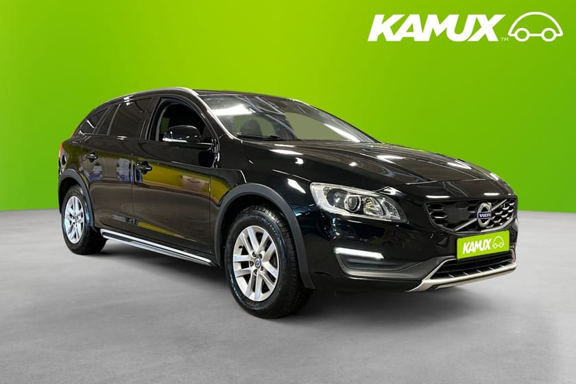 Bild 1 av Volvo V60 Cross Country D4 AWD Momentum Kamrem bytt Drag D-värm 190 hk
