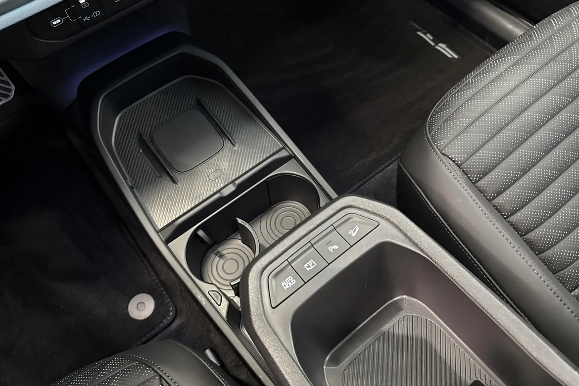 picture of a car