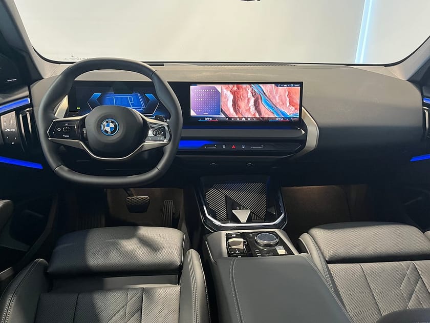 Bild 3 av BMW X3 30e xDrive 4,95% ränta Adapt* Farth* Elsäten Med Minnen