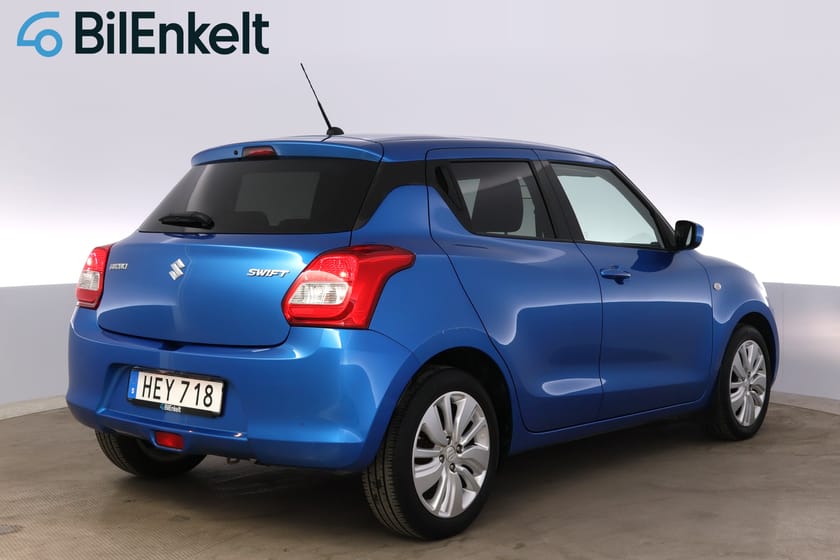 Bild 3 av Suzuki Swift 1.2 Dualjet Backkamera Adaptiv farthållare