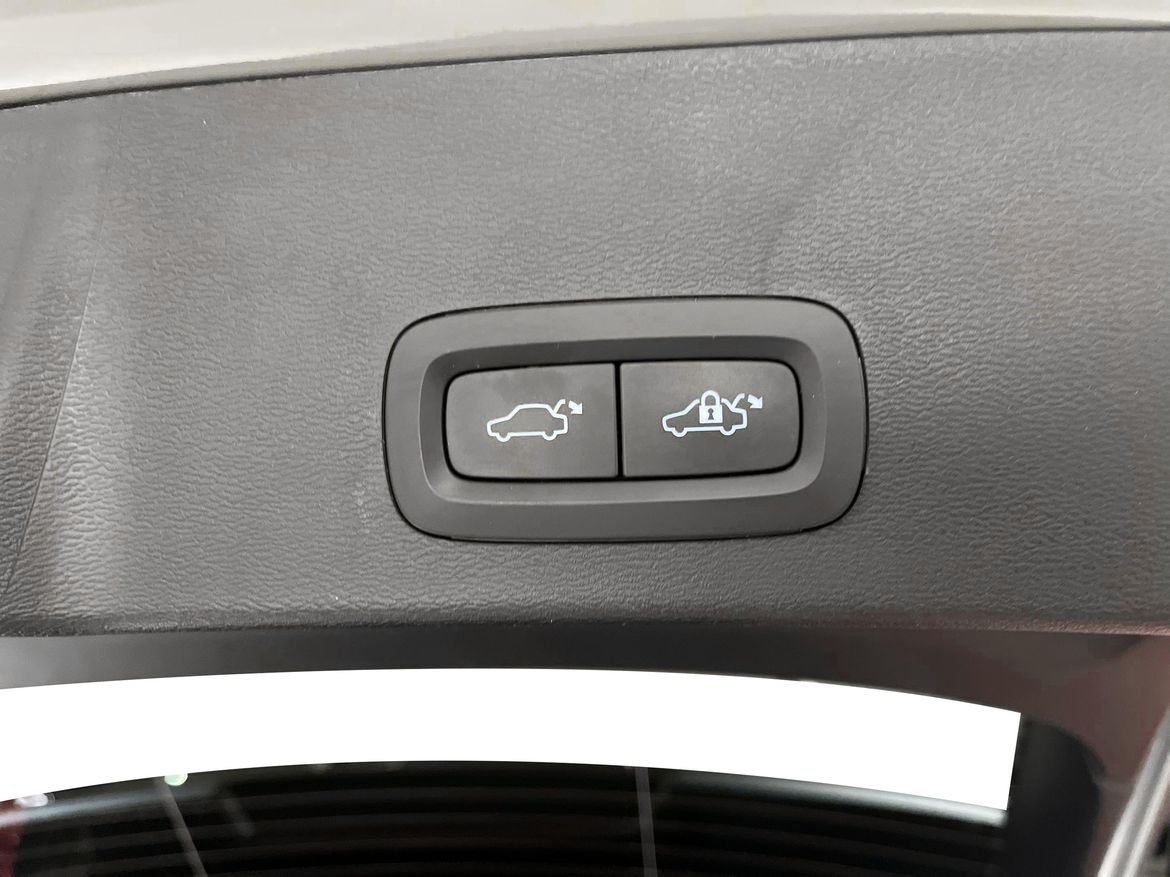 Volvo XC40 2023 - miniatyr 12