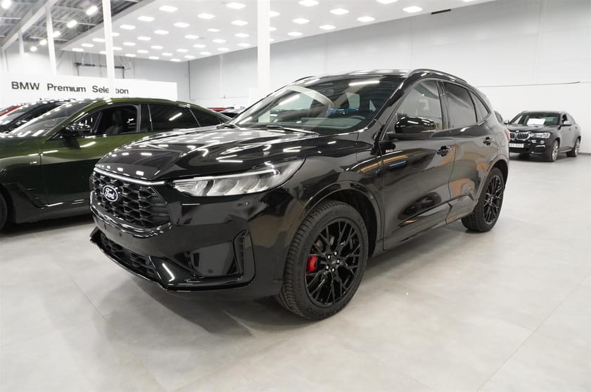 Bild 2 av Ford Kuga Plug-In Hybrid ST-Line X 2.5 FWD 243hk Black Edition