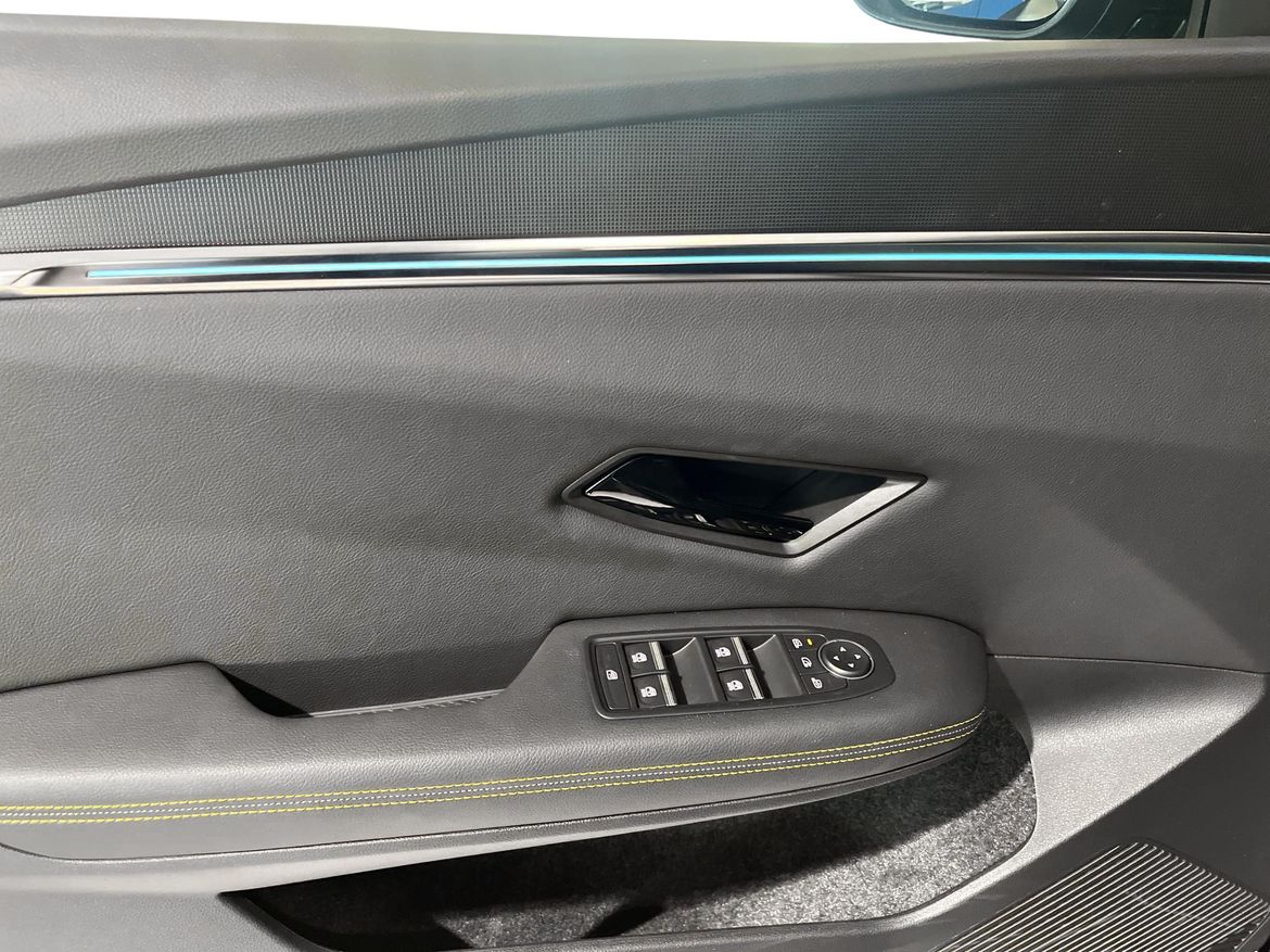 Renault Scenic E-Tech 2025 - miniatyr 16