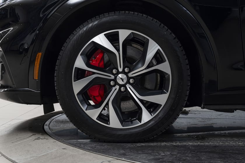 Bilde 5 av Ford Mustang Mach-E Standard Range AWD 