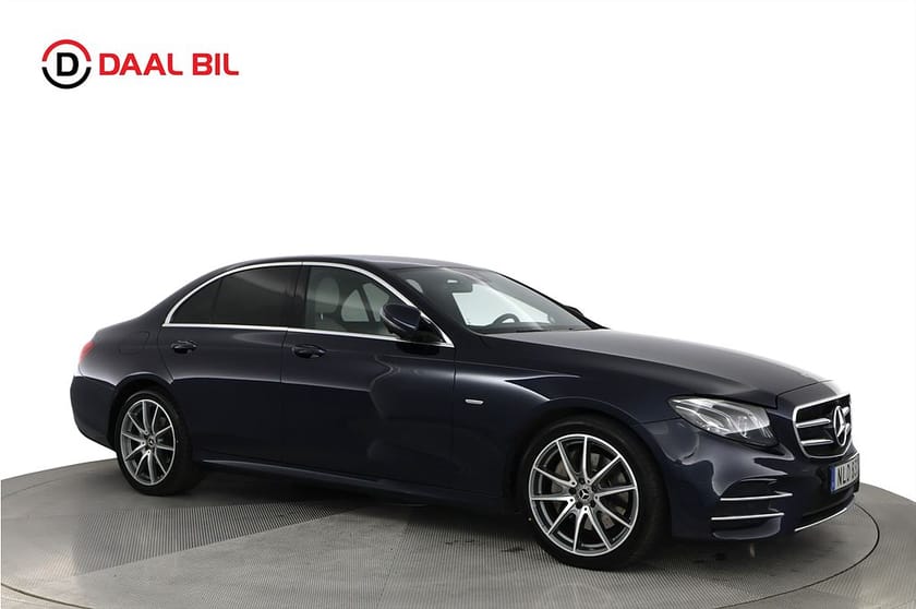 Bild 4 av Mercedes-Benz E 200 4MATIC SEDAN 4M 197HK AMG P-VÄRM BURMESTER® 360° NAVI NFC