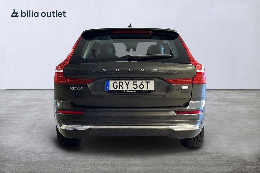 Bild 5 av Volvo XC60 Recharge T6 AWD Momentum 341hk Drag Back Navi Nyservad