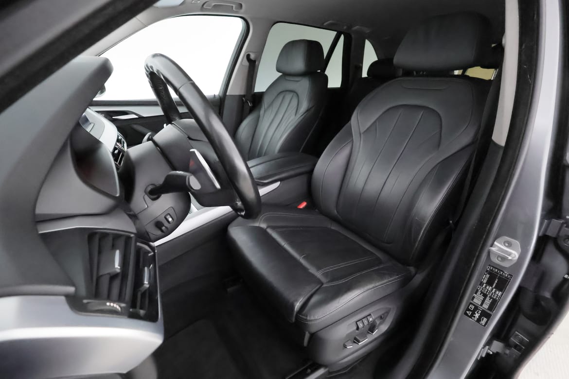 BMW X5 2018 - miniatyr 8