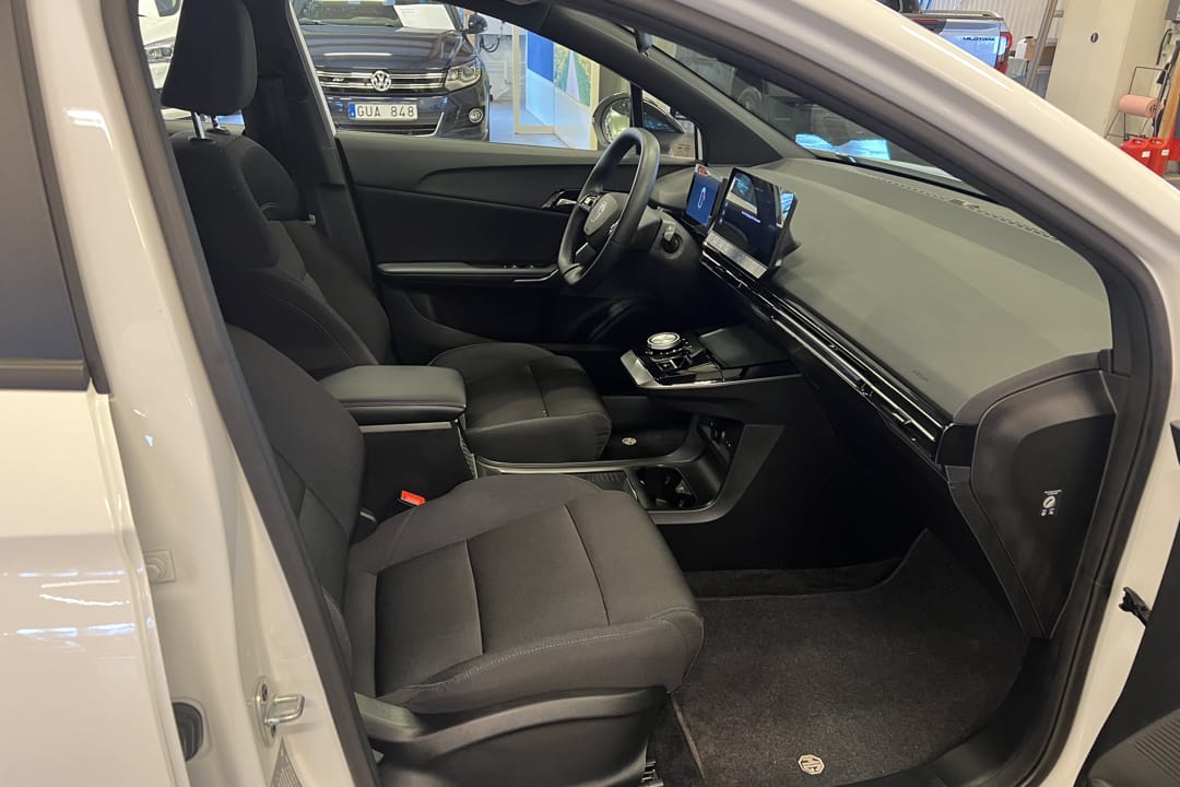 MG 4 Electric Standard Range