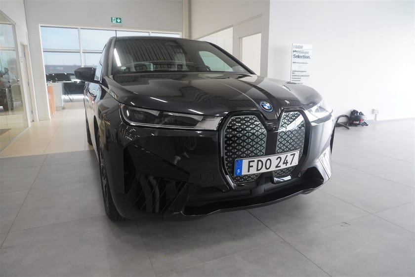 Bild 5 av BMW iX xDrive40 Drag, Harman Kardon, Da, Park Assist Plus