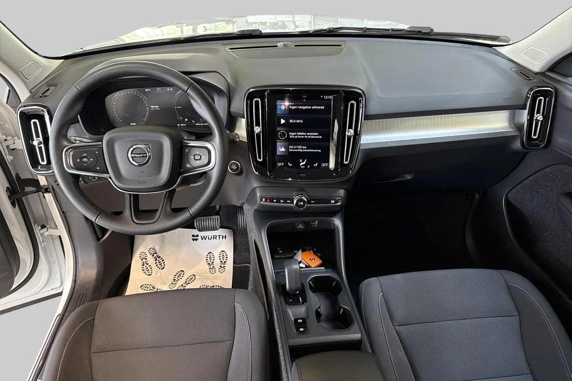 picture of a car