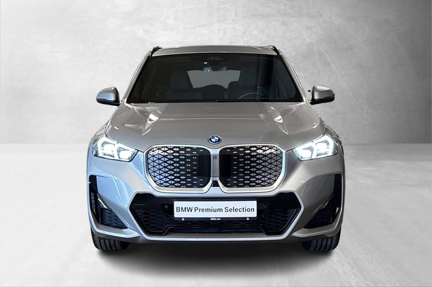 Bilde 5 av BMW iX1 xDrive30 M Sport, Harman Kardon++