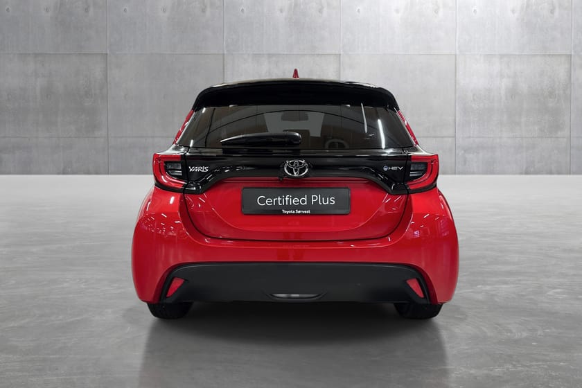 Bilde 4 av Toyota Yaris Hybrid 115 1.5 Bensin Automatgir Active Tech