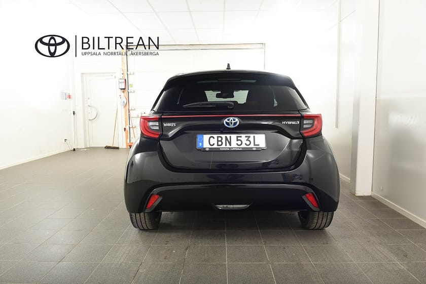 Bild 4 av Toyota Yaris Hybrid 1,5 Elhybrid Style Panorama JBL