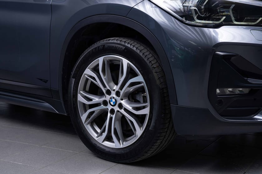 Bilde 2 av BMW X1 xDrive25e 6,29% Krok Pano HeadUP Harman/Kardon Kamera