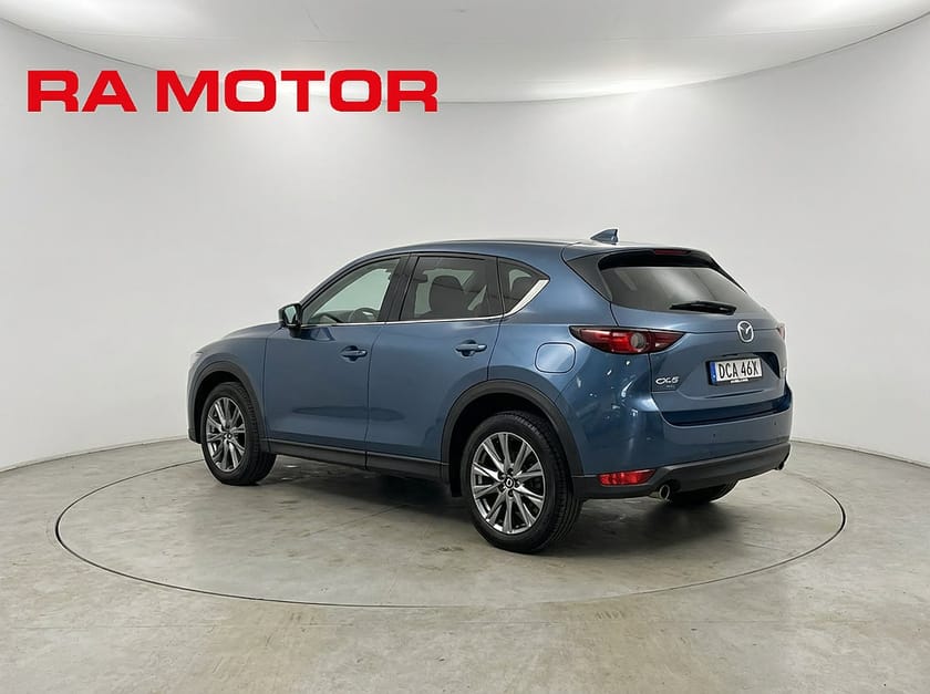 Bild 3 av Mazda CX-5 2.5 AWD 194hk Optimum Signature Skinn Nav Bose 360°