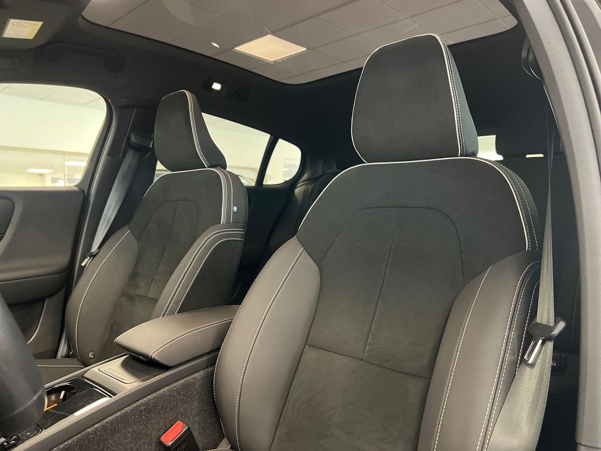 Volvo EC40 2025 - miniatyr 10