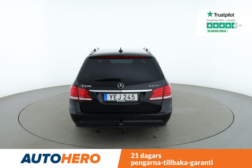 Bild 4 av Mercedes-Benz E 220 T BlueTEC / PDC fram, Drag, Elstol