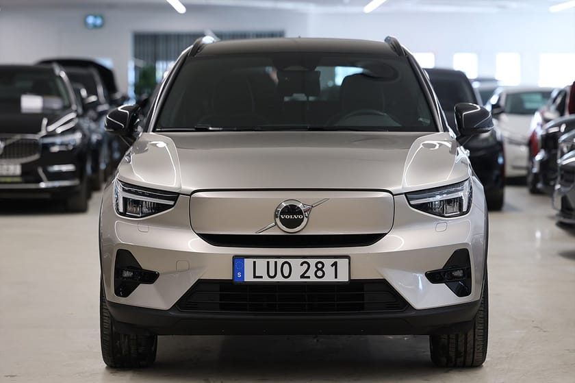 Bild 5 av Volvo XC40 Recharge Single Motor 231hk Plus Keyless B-kamera Drag
