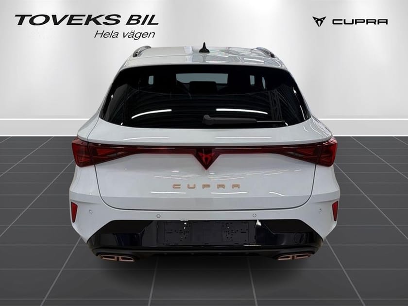 Bild 4 av CUPRA Leon Sportstourer e-Hybrid /Plug-in 124km/Edge/Keyless/Backkamera