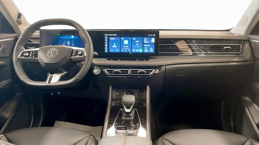 Bild 4 av MG HS PHEV PLUG-IN HYBRID LUXURY 307HK | 0% RÄNTA