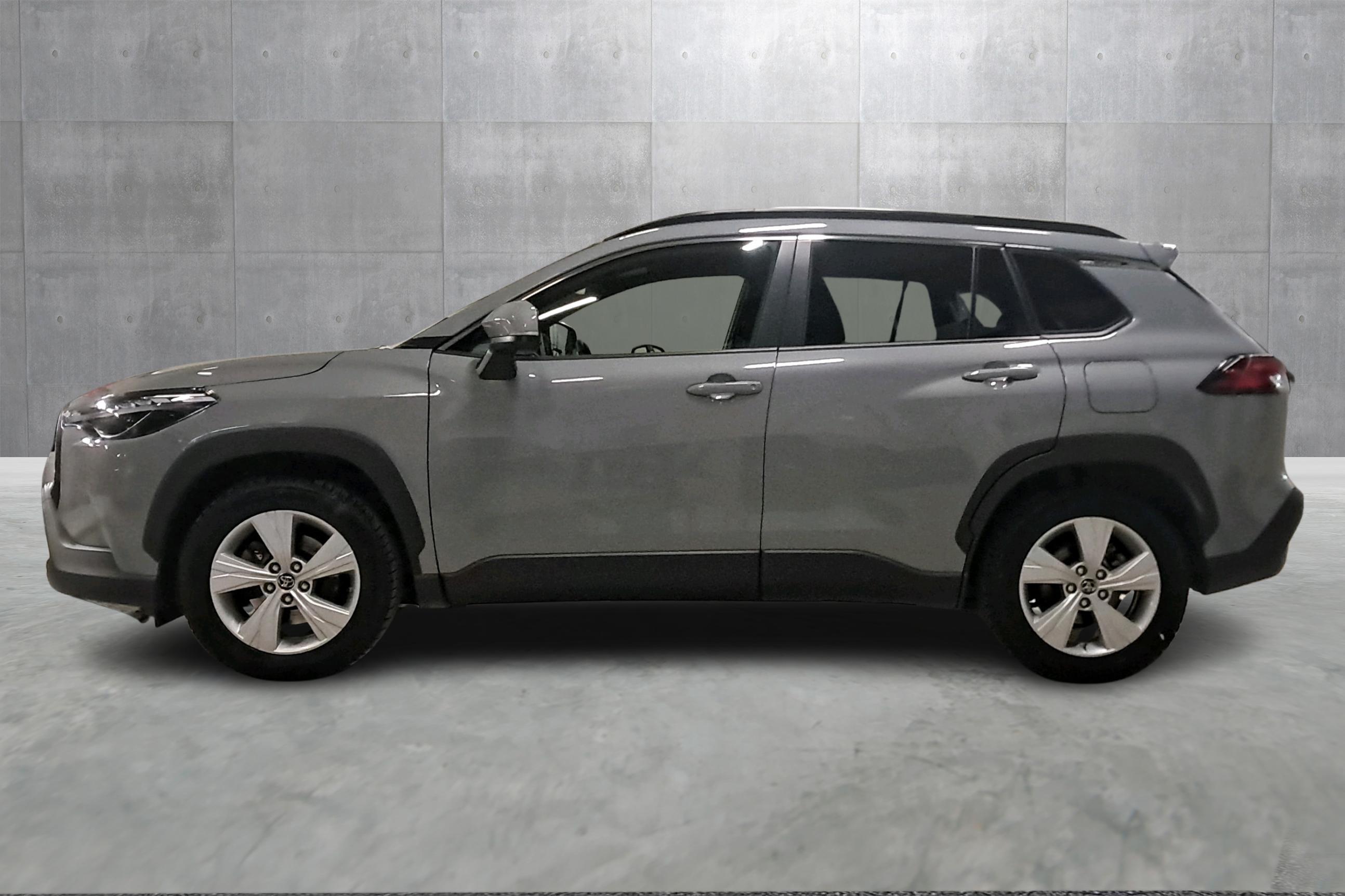 Thumnail bilde 1 av Toyota Corolla Cross Hybrid AWD-i