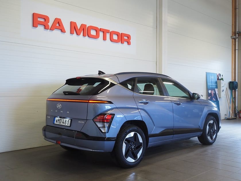 Bild 5 av Hyundai Kona Electric Standard Range 48.4kWh Essential Kamera Navi