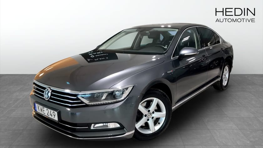 Bild 1 av Volkswagen Passat Sedan 2.0 TDI 4Motion DSG 190hk Executive Drag
