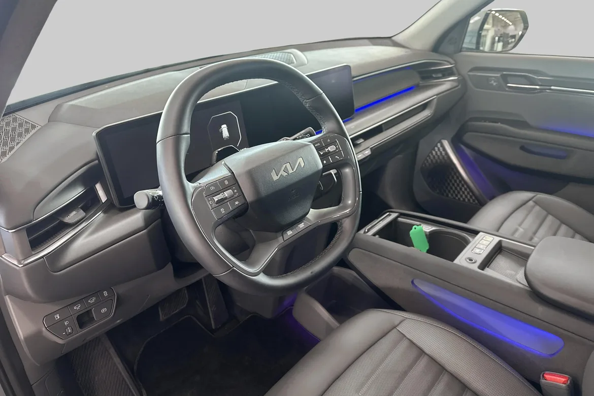 picture of a car