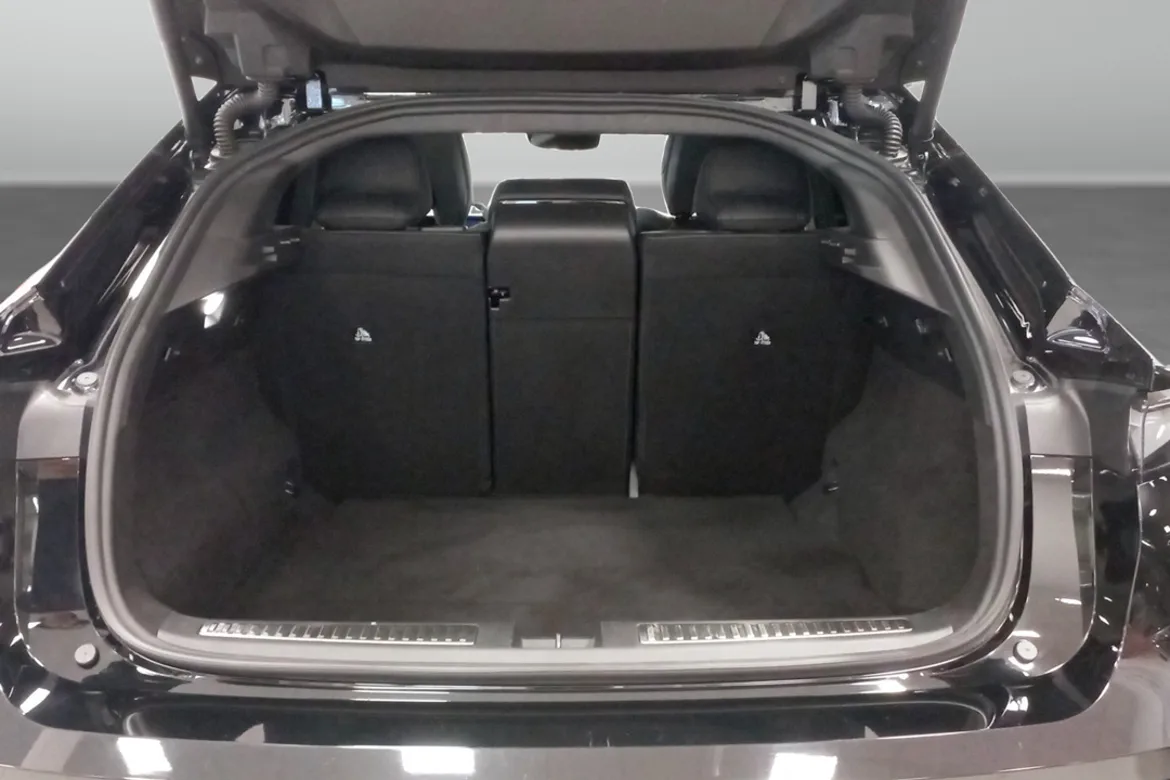 Renault Rafale E-Tech 4×4